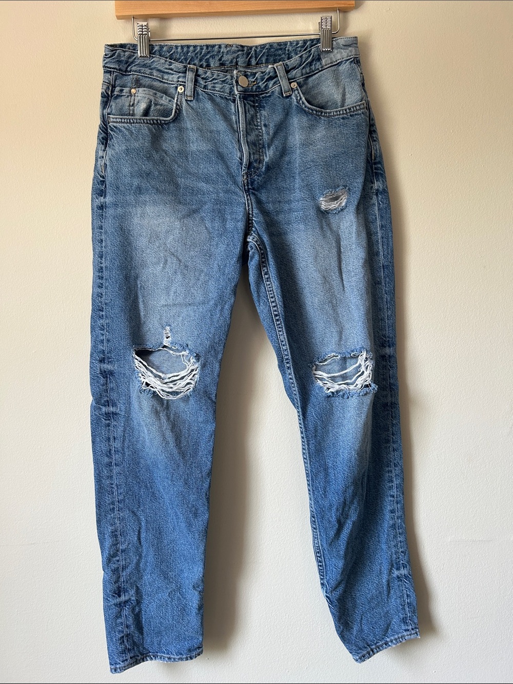 Boyfriend Low Waist Distressed Blue Denim Jeans